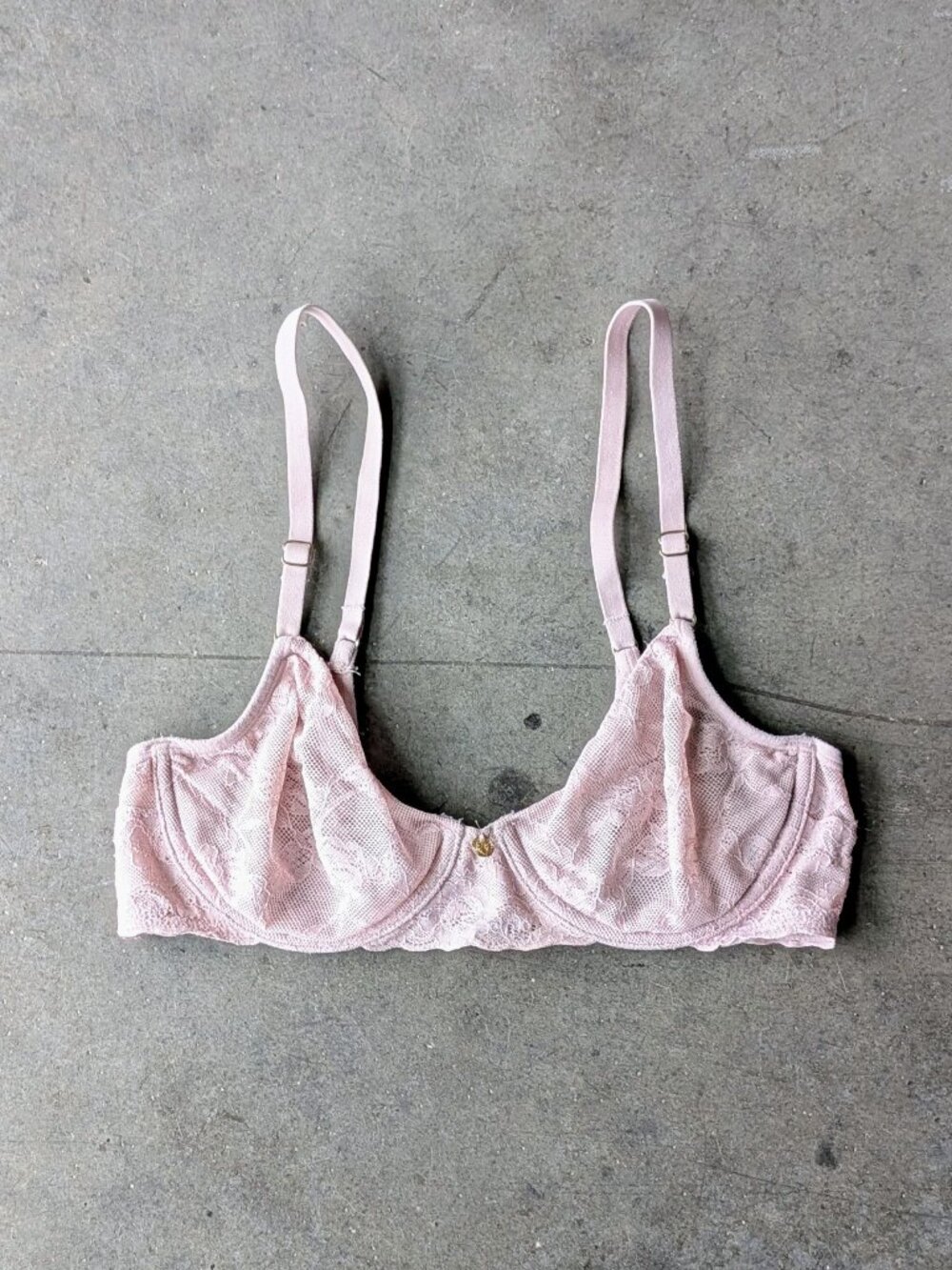 Natori Bliss Allure Unlined Underwire Bra Blush Pink Lace size 32B